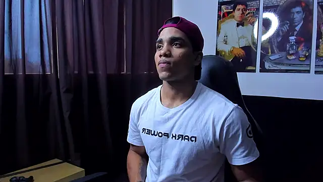 Dustyn Michelle1 online show from February 6, 7:33 pm