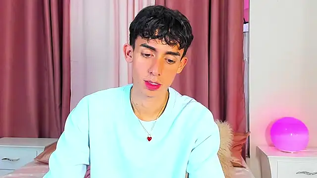 starboyy 77 online show from January 15, 1:25 pm