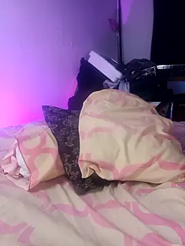 luxo kane online show from January 19, 8:49 am