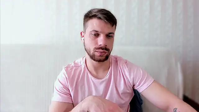 Tony Wolf online show from April 21, 7:58 am