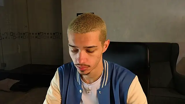 KaydenDrew online show from April 4, 4:20 am