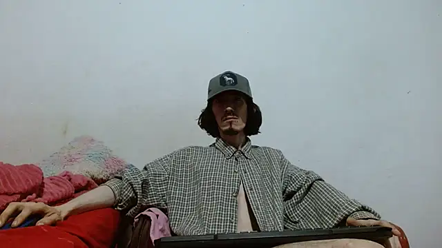 sk8-boy online show from July 11, 12:56 am