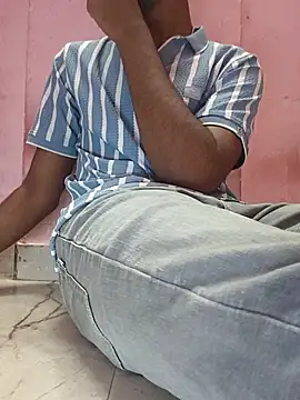 AqueousCrepe online show from April 6, 2:07 pm