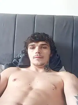 Lblee04 online show from March 20, 2:32 pm