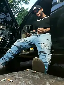 PIGHIGHDIRTY p0 online show from February 17, 10:52 pm