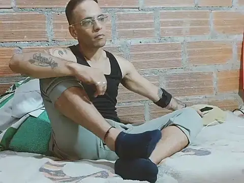 Alphamaster 92 online show from February 18, 9:23 pm