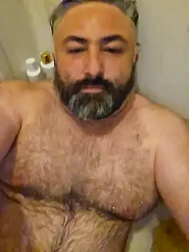 MacGuyver20 online show from February 19, 3:47 am