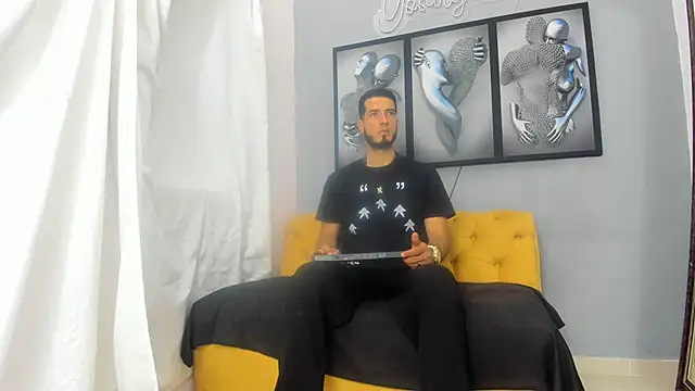 marc ruffa online show from April 12, 7:15 pm