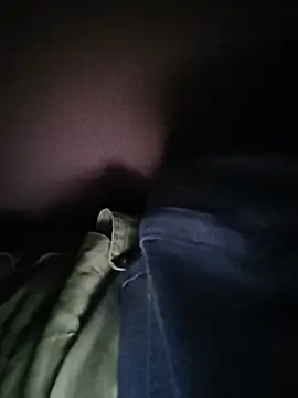 amazingboyyy12 online show from January 16, 12:35 am