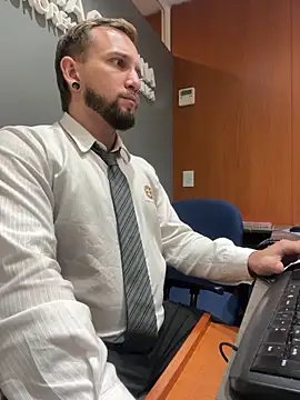 Chubandchaser online show from March 18, 11:08 pm