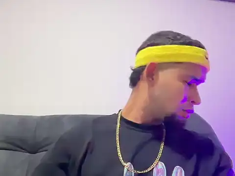 enyel 100 online show from February 1, 8:02 am