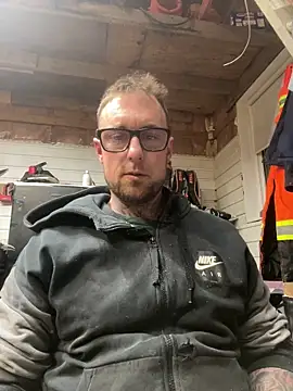 WIDBIGWHITECOCK online show from February 5, 5:14 am