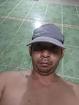 paladito01 online show from April 9, 6:19 am