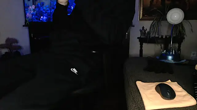 EspanolVato online show from March 4, 10:00 am