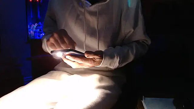 EspanolVato online show from February 15, 9:29 am