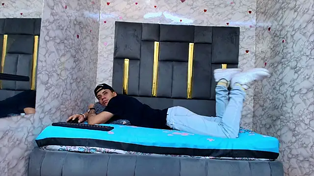 Brent Storne online show from February 17, 12:20 am