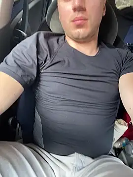 allee2206 online show from March 24, 1:49 pm