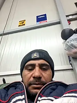 julian-112 online show from February 24, 6:41 pm