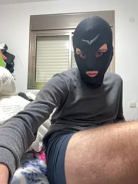 petiteyanel online show from February 11, 6:51 am