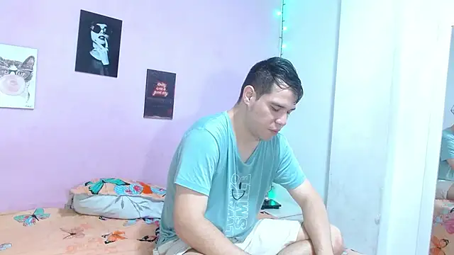 queen night19 online show from January 14, 1:49 pm