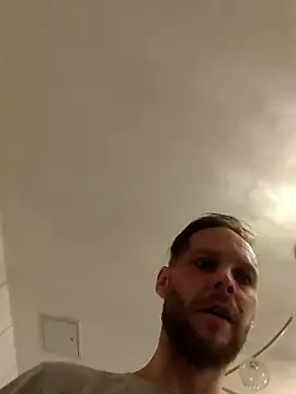 Maggo88 online show from March 13, 3:19 pm