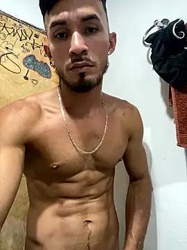 otaviorodrigues online show from January 8, 11:32 pm