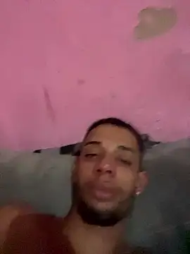 magrodotado33 online show from January 10, 2:06 am