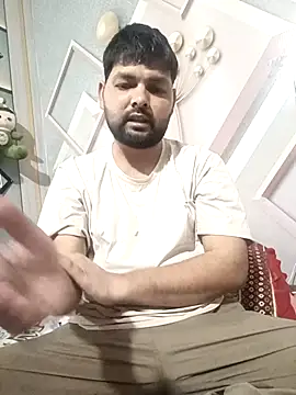 Pulkeet1433 online show from March 11, 7:32 pm