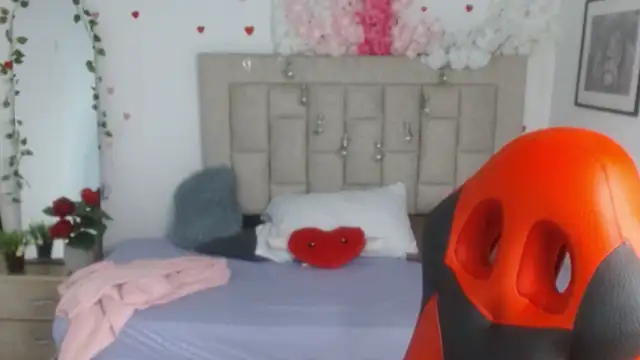 Axel fox77 online show from May 31, 1:06 am