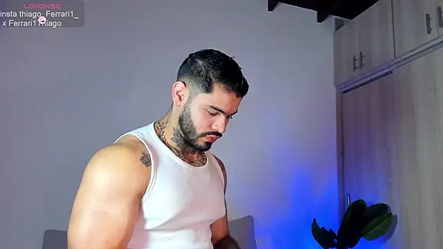 thiago ferrari  online show from January 31, 11:58 pm