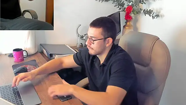 Jay Grip online show from February 24, 1:45 pm