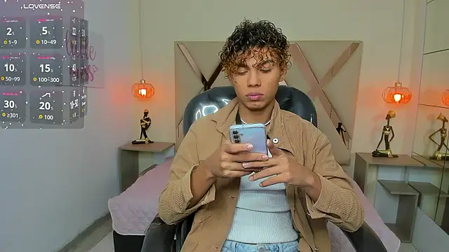 Anyelo Twink online show from March 29, 5:40 am