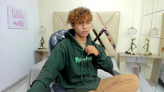 Anyelo Twink online show from March 5, 8:27 pm