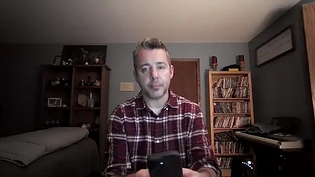 chrisw8140 online show from February 17, 4:55 am