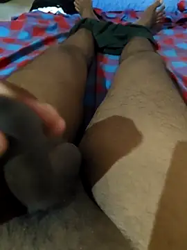 modelSpidy online show from April 1, 8:38 am