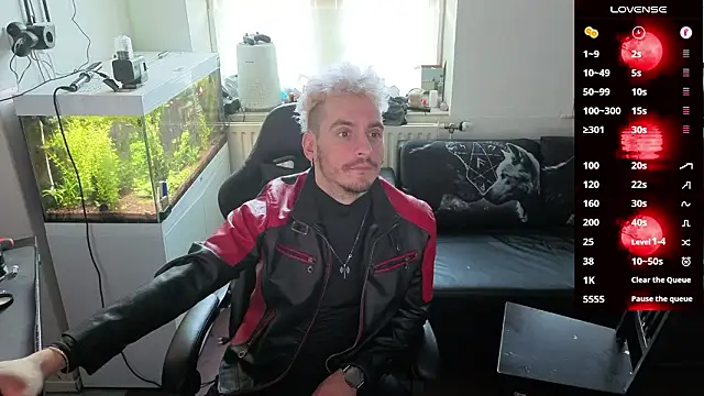 Rayzel White online show from March 16, 3:27 pm