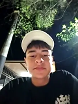 attractive-sexx online show from April 16, 1:27 am