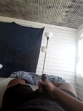 Bouisvuitton online show from January 14, 6:55 pm