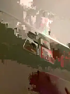 hotsexmi online show from February 3, 9:42 pm