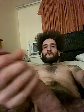 muggymug187 online show from January 15, 2:31 pm