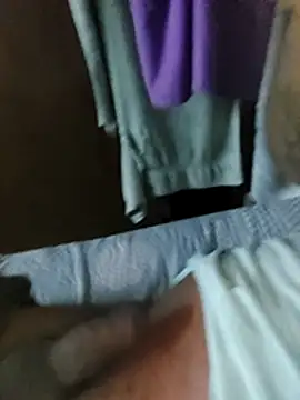 Eduardoo18cm online show from March 6, 10:23 am