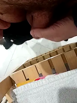 testmailx75 online show from February 22, 10:55 pm