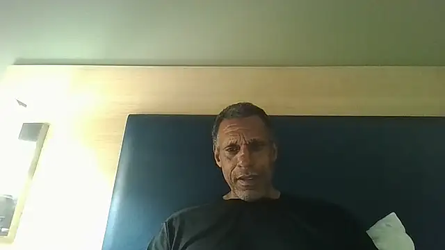 swimmer2496 online show from June 28, 9:26 am
