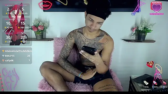 Tatoo Noah online show from February 14, 1:28 pm