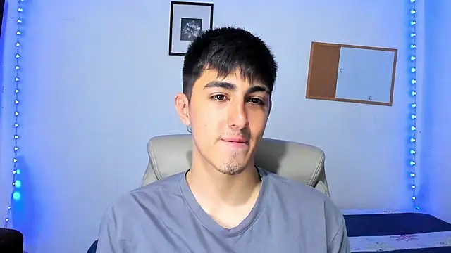 babyted272 online show from April 14, 11:26 pm