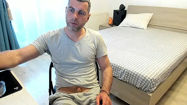 rickysun online show from March 31, 7:21 am