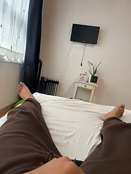 Leitequentegg online show from April 14, 5:12 pm