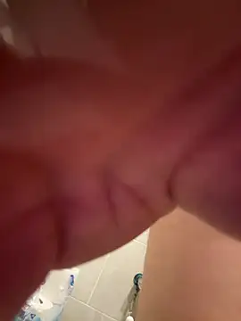 all95a online show from March 1, 11:04 pm