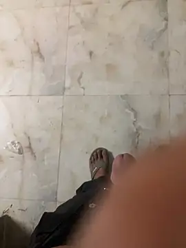 indianbull001 online show from March 11, 10:17 pm