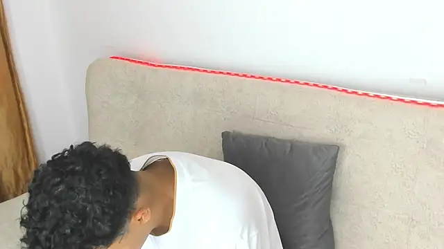  Alex Colton online show from March 21, 10:03 pm